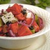 Soslu Akdeniz Salatası
